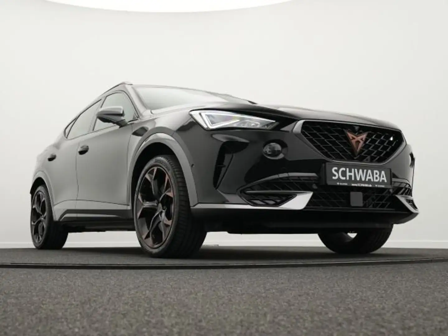 Vehicle image, number 4