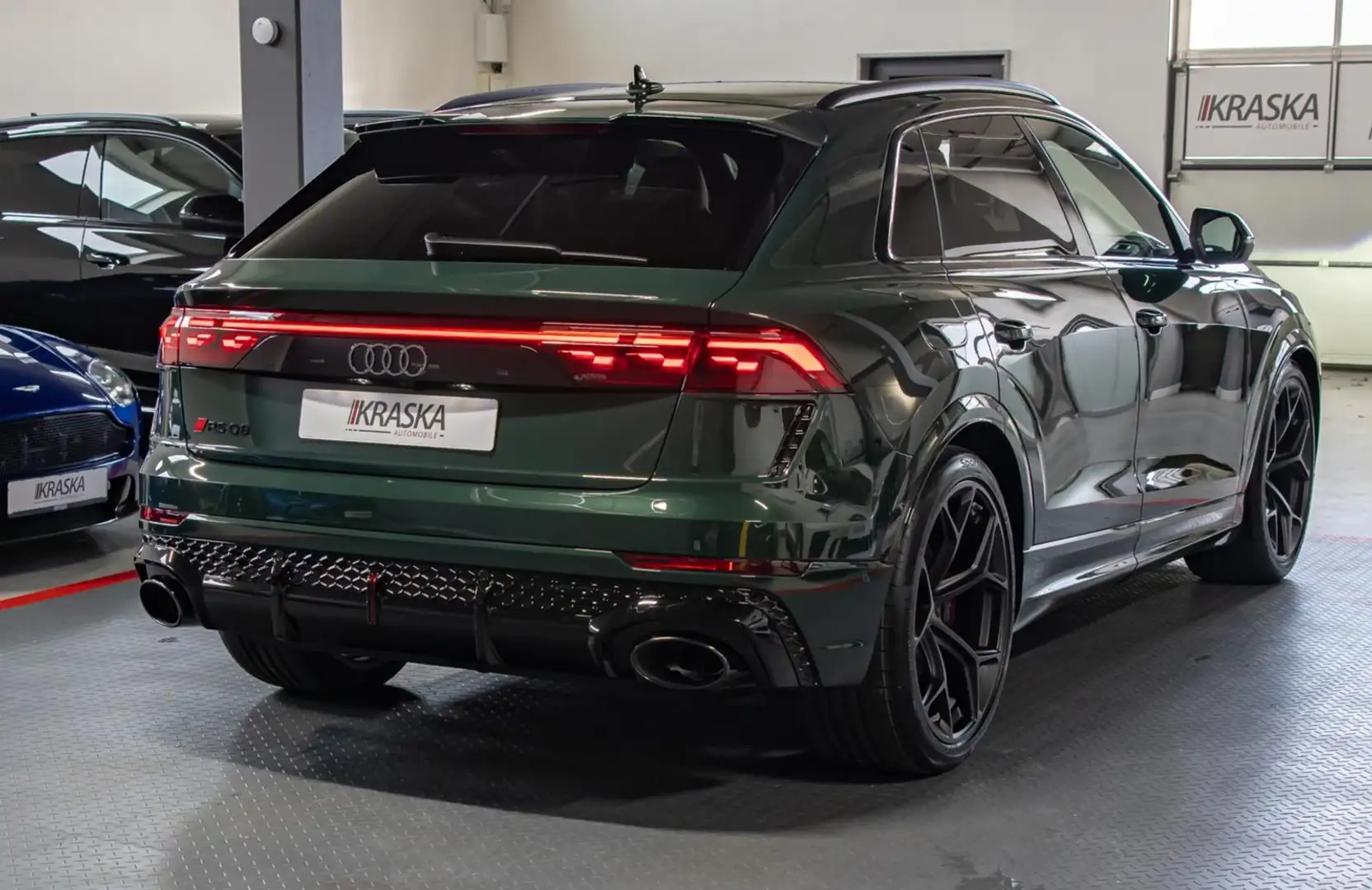 Vehicle image, number 9