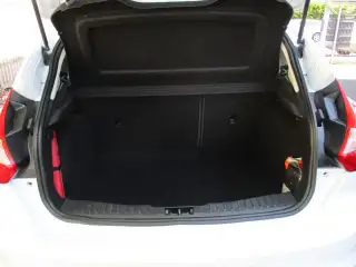 Vehicle image thumbnail, number 7