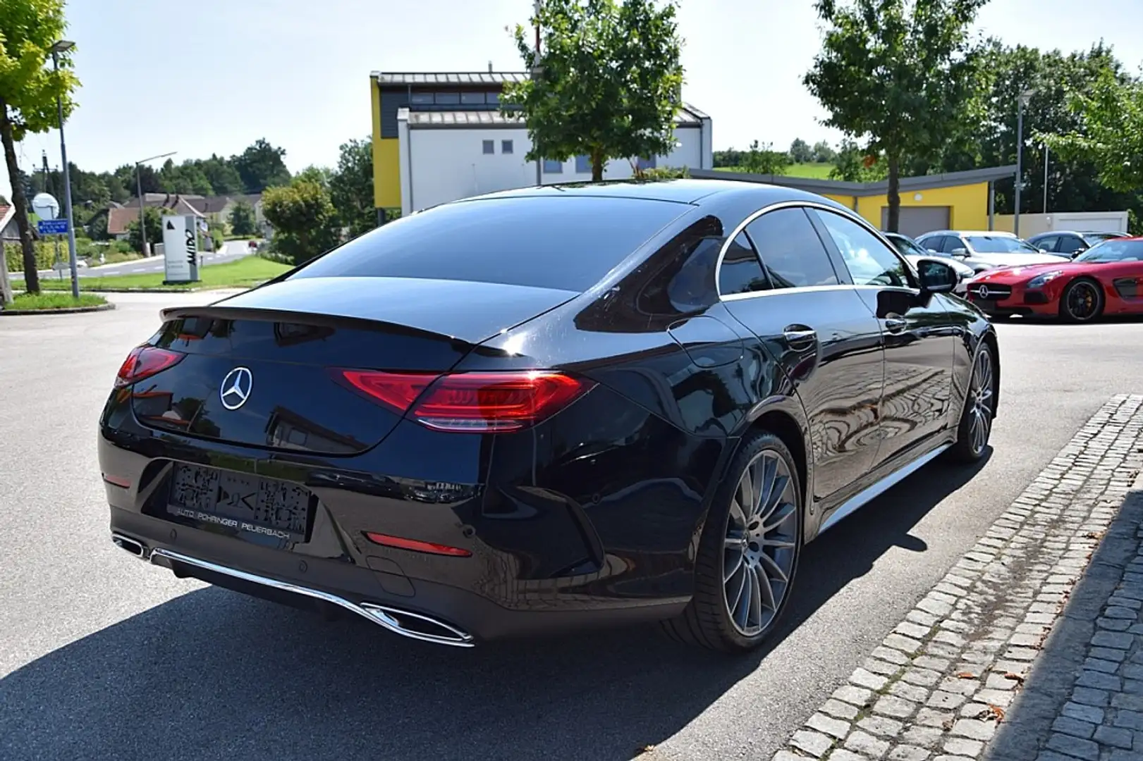 Vehicle image, number 3
