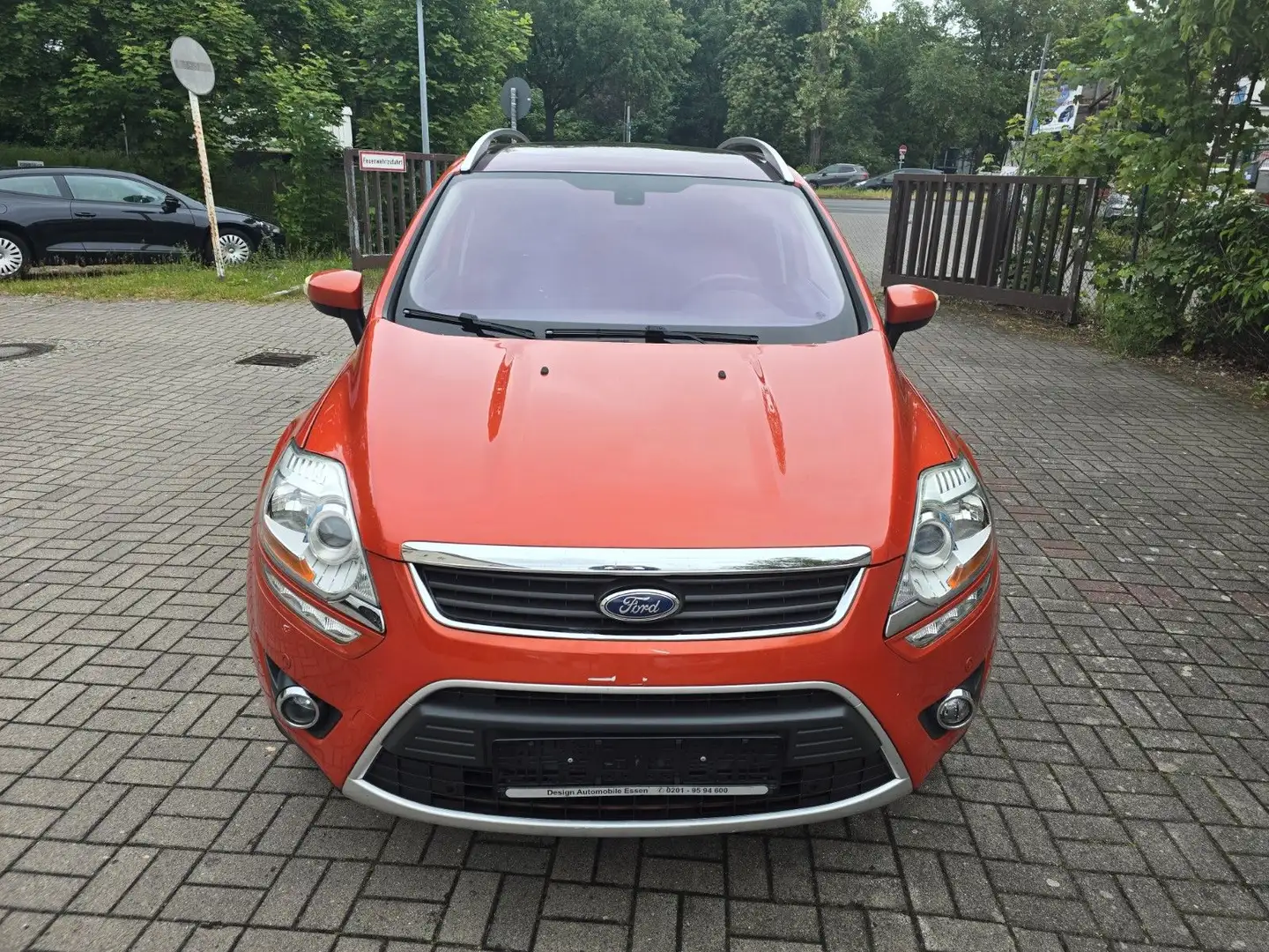 Vehicle image, number 2