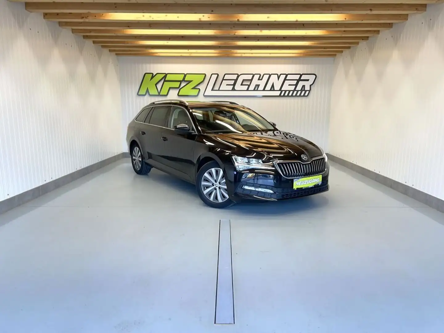 Vehicle image, number 1