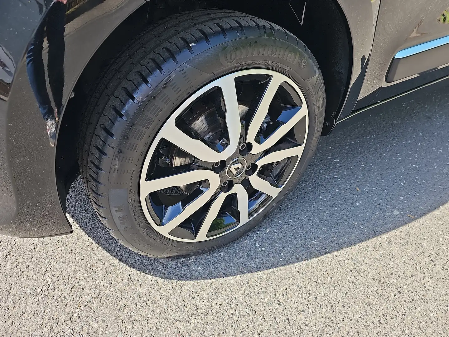 Vehicle image, number 15