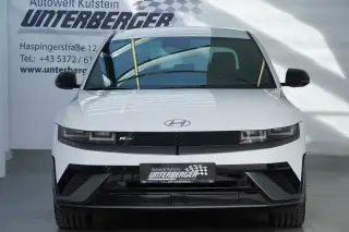 Vehicle image thumbnail, number 4
