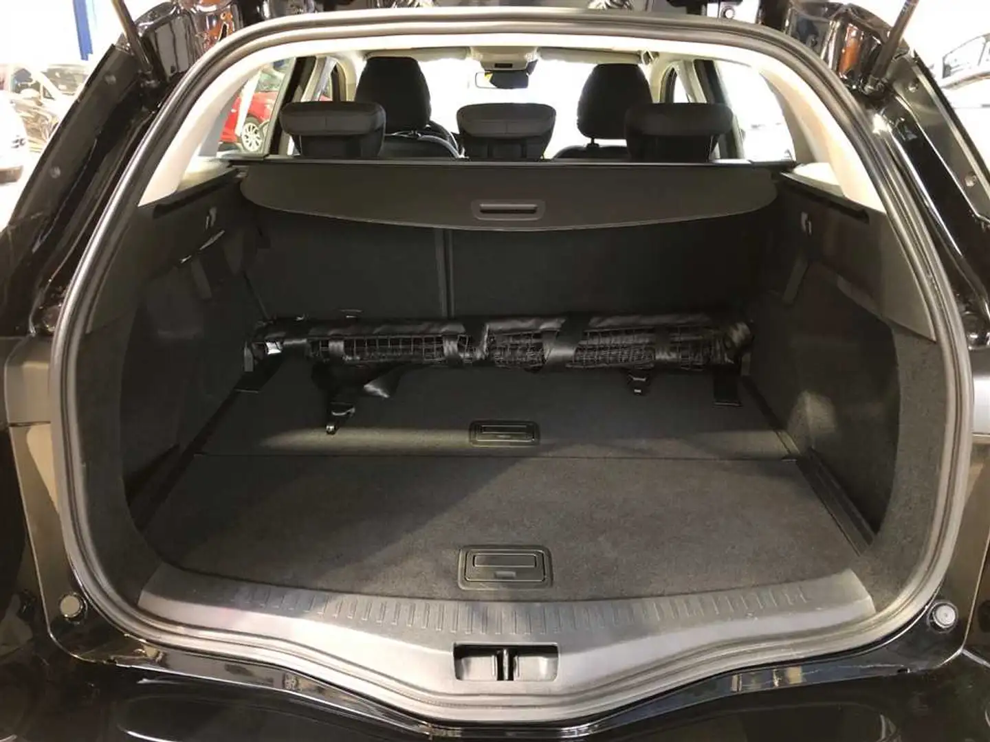 Vehicle image, number 20
