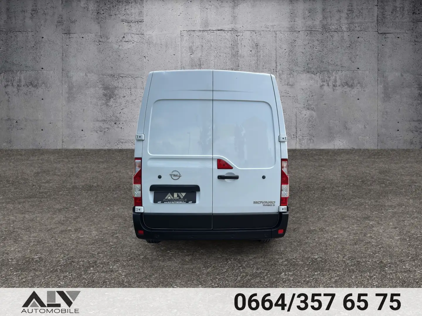 Vehicle image, number 6