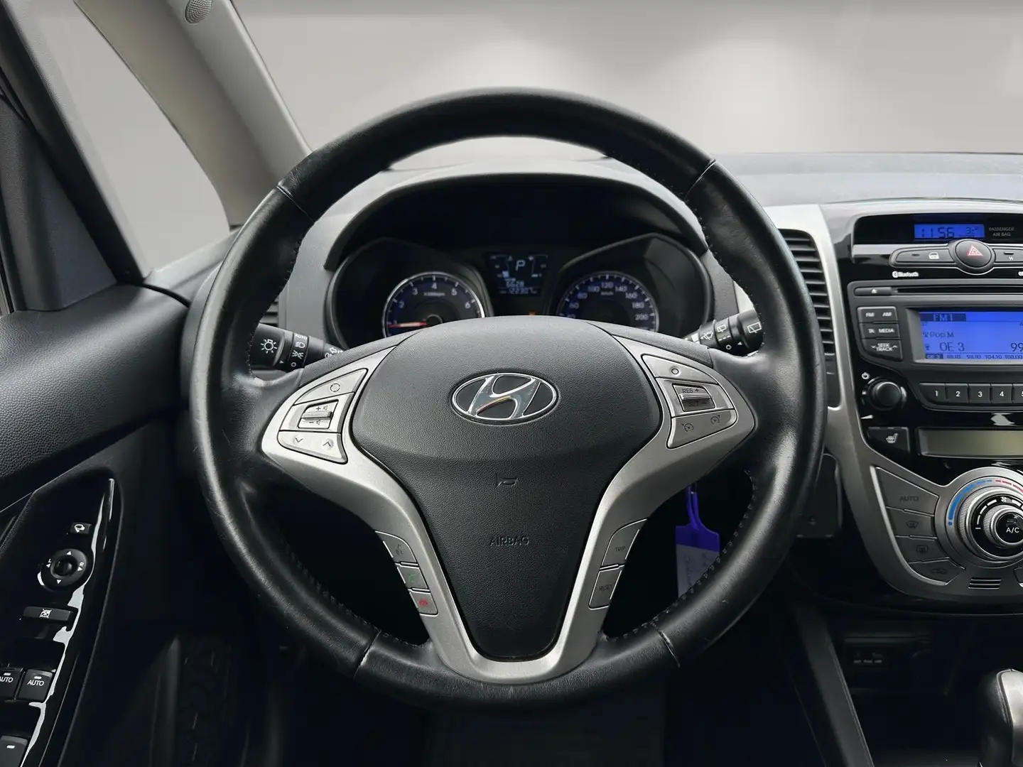 Vehicle image, number 18