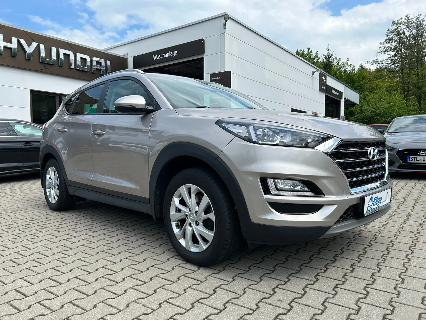 Vehicle image, number 7
