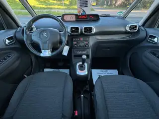 Miniatúra fotky vozidla, číslo 13