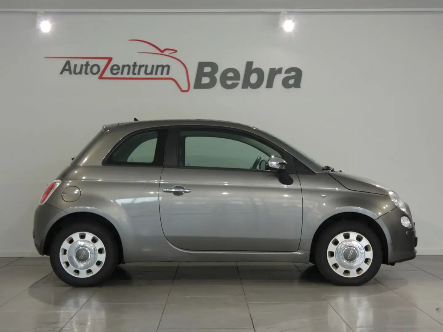 Vehicle image, number 4