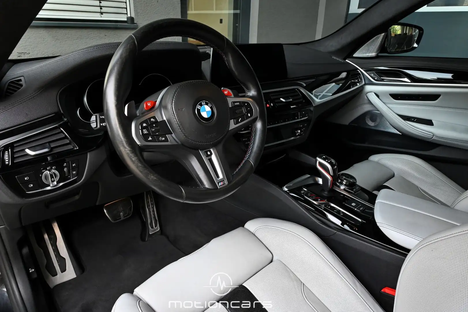 Vehicle image, number 9