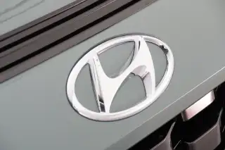 Vehicle image thumbnail, number 7