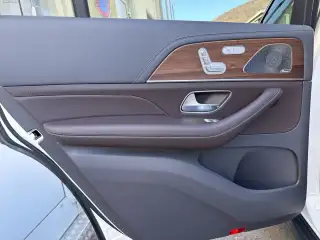 Vehicle image thumbnail, number 18