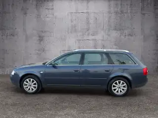 Vehicle image thumbnail, number 8