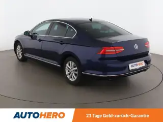 Vehicle image thumbnail, number 4