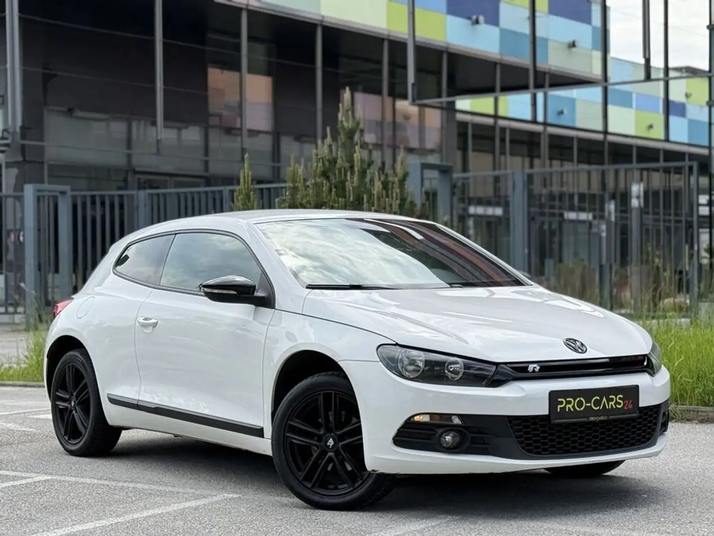 Vehicle image, number 3