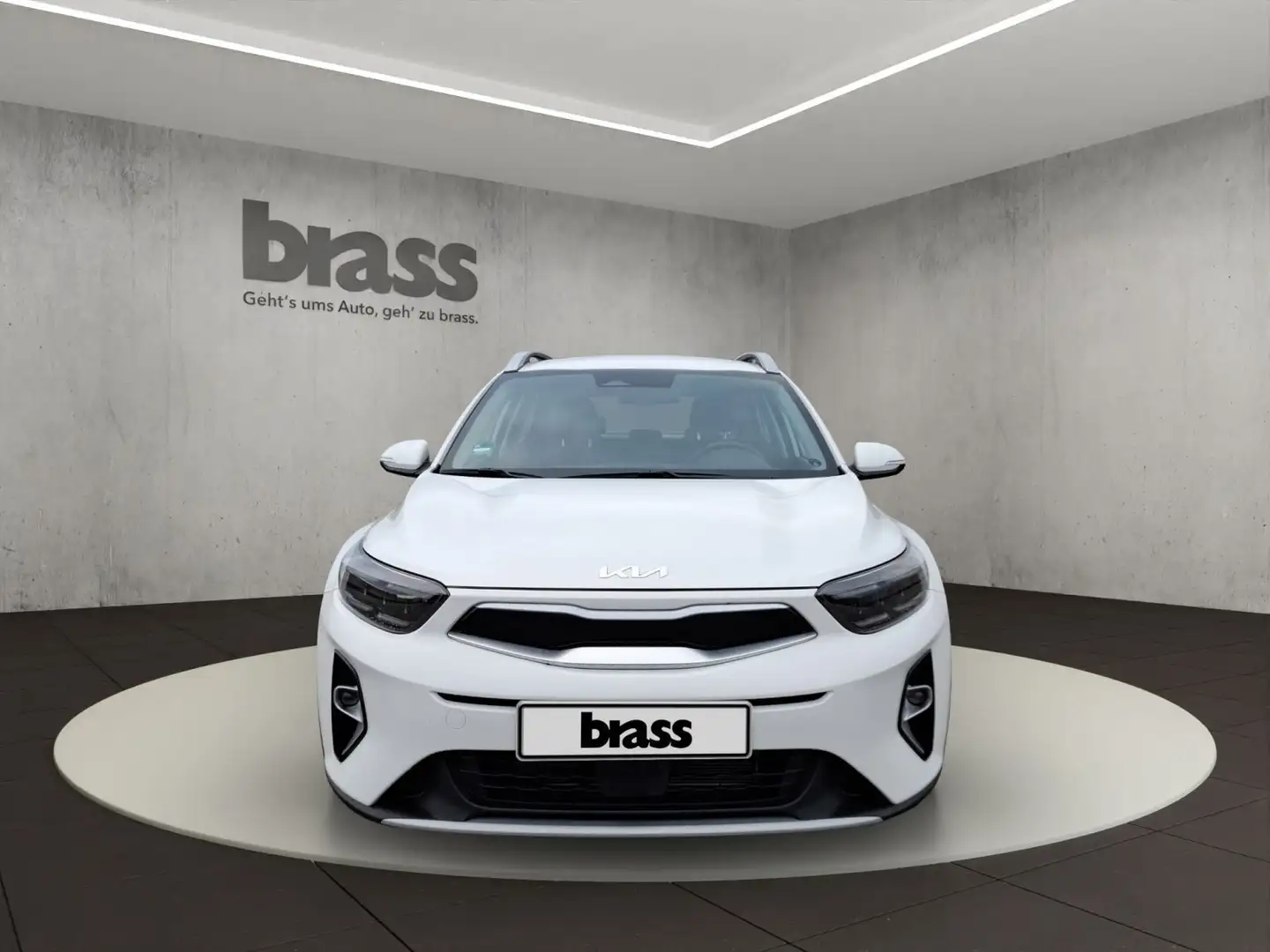 Vehicle image, number 8
