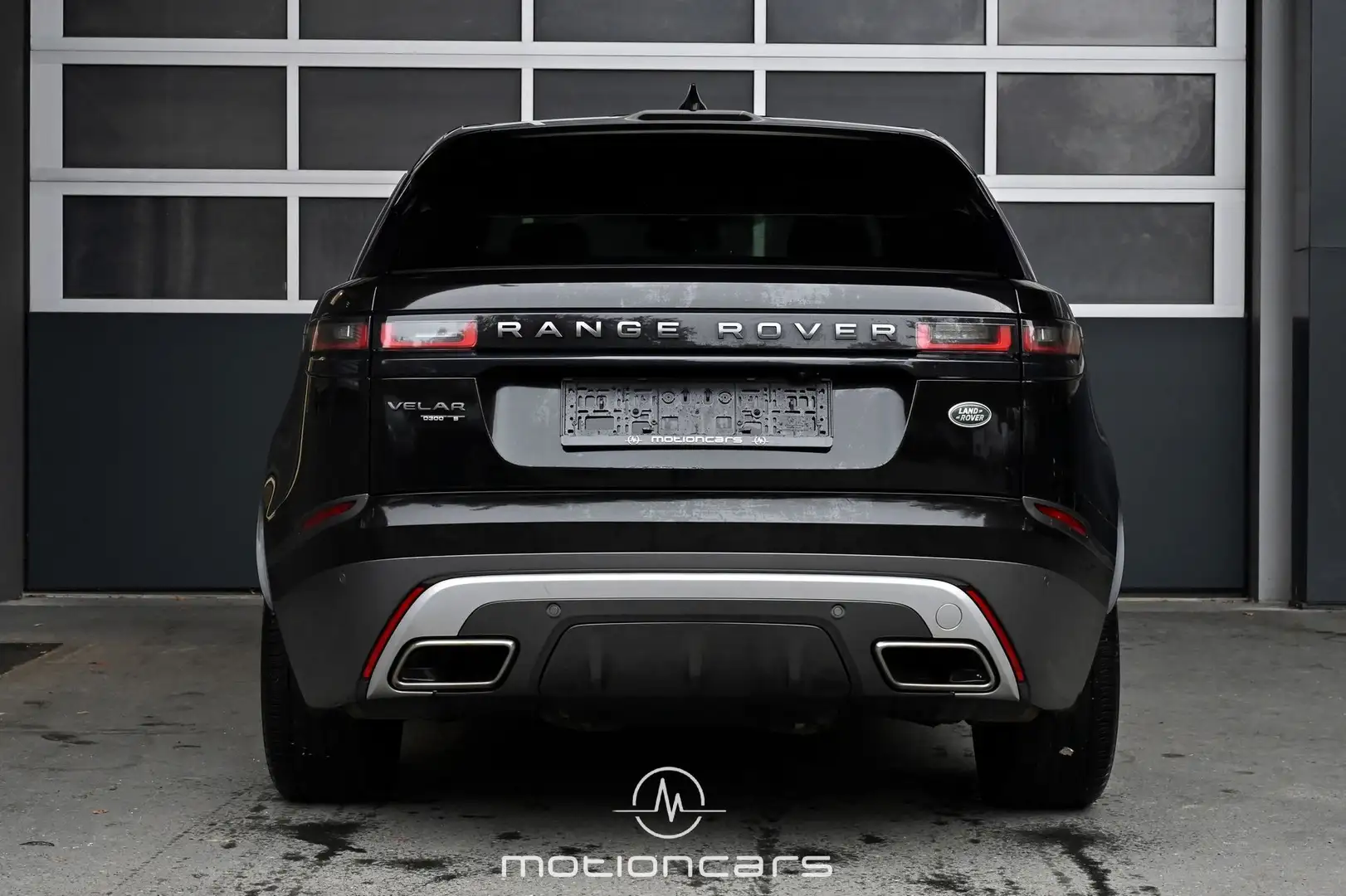 Vehicle image, number 4