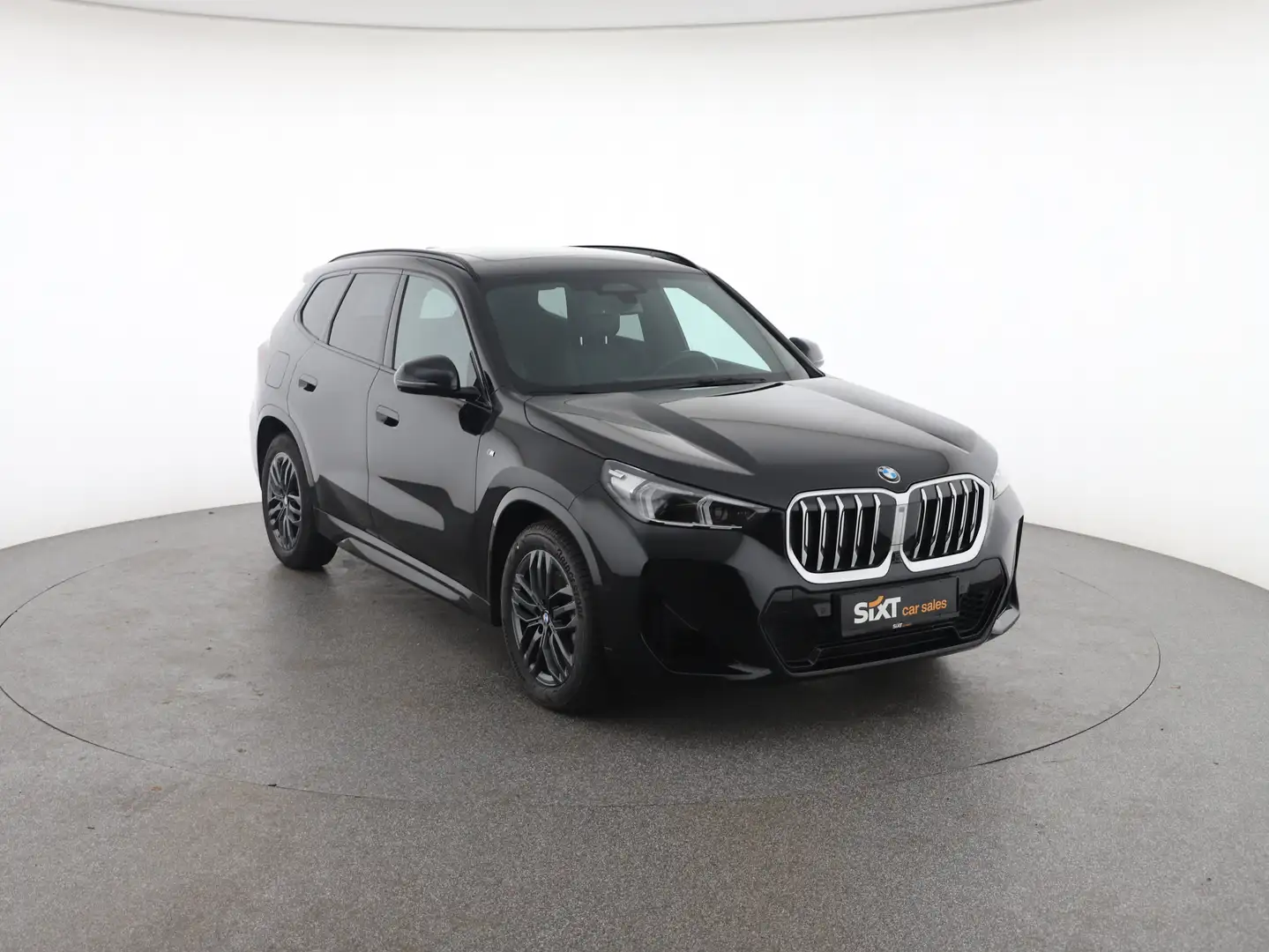 Vehicle image, number 1