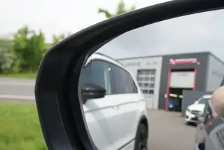 Vehicle image thumbnail, number 18