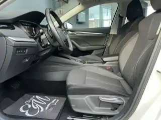 Vehicle image thumbnail, number 12
