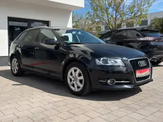 Vehicle image thumbnail, number 7
