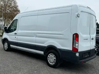 Vehicle image thumbnail, number 4