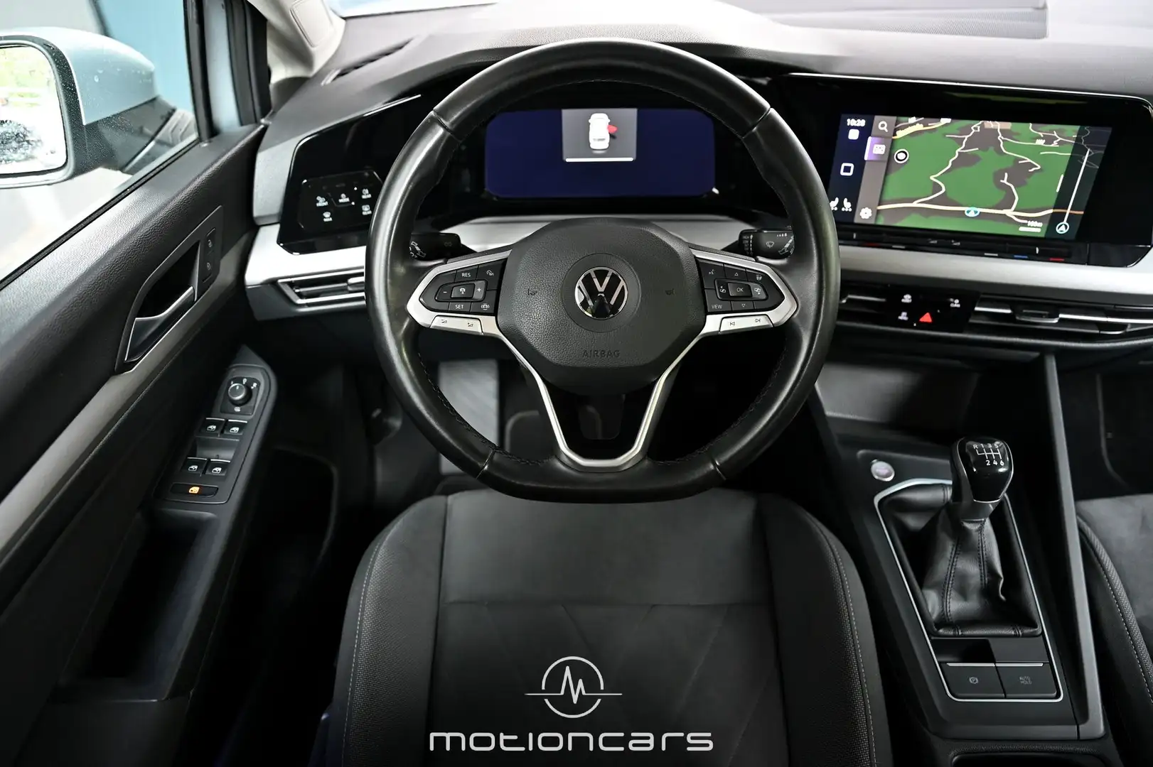 Vehicle image, number 9