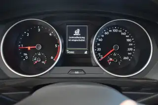 Vehicle image thumbnail, number 15