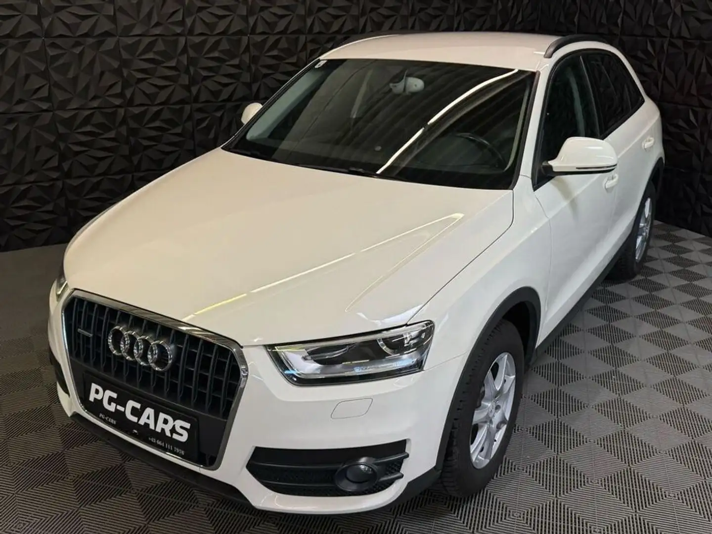 Vehicle image, number 2