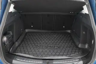 Vehicle image thumbnail, number 6