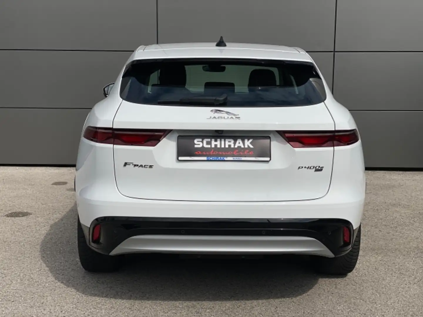 Vehicle image, number 5