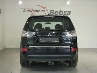 Vehicle image thumbnail, number 6