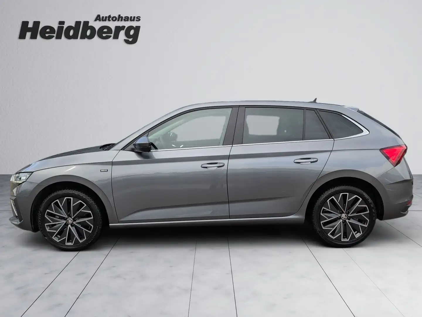 Vehicle image, number 5