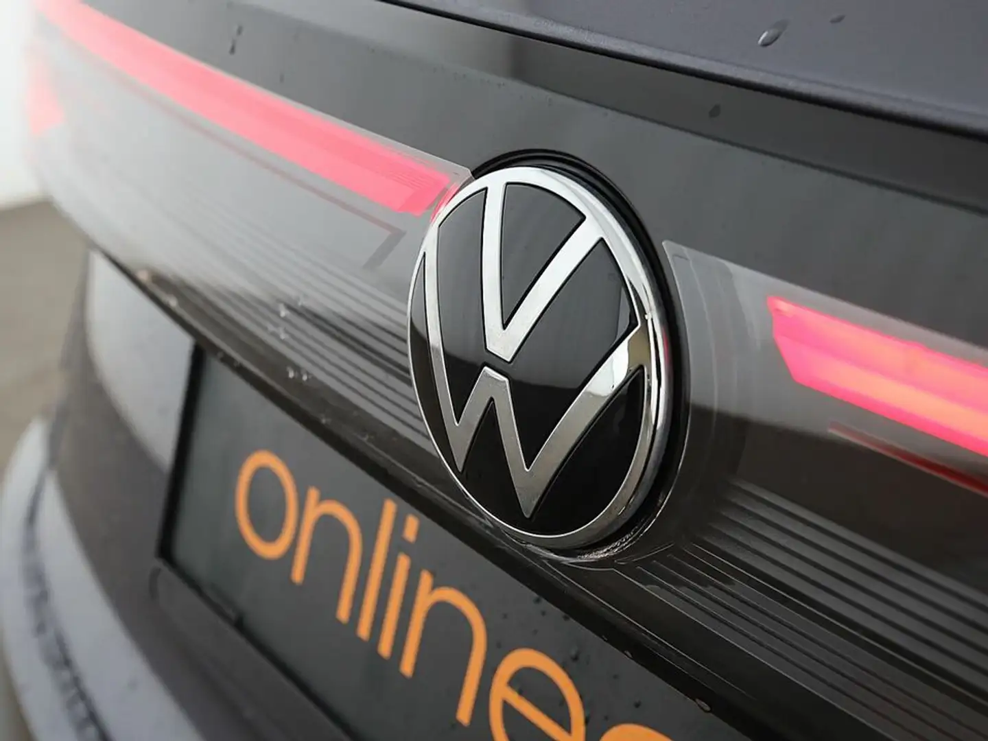 Vehicle image, number 7