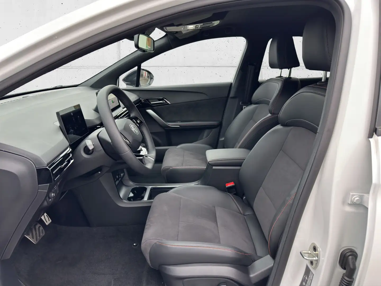 Vehicle image, number 7