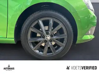 Vehicle image thumbnail, number 5