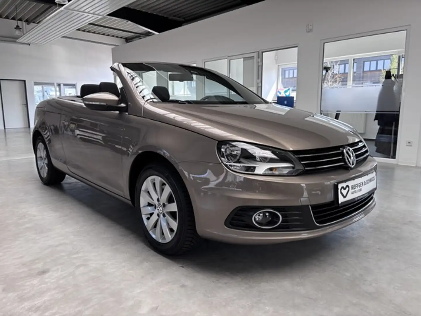 Vehicle image, number 20