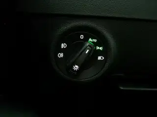 Vehicle image thumbnail, number 12