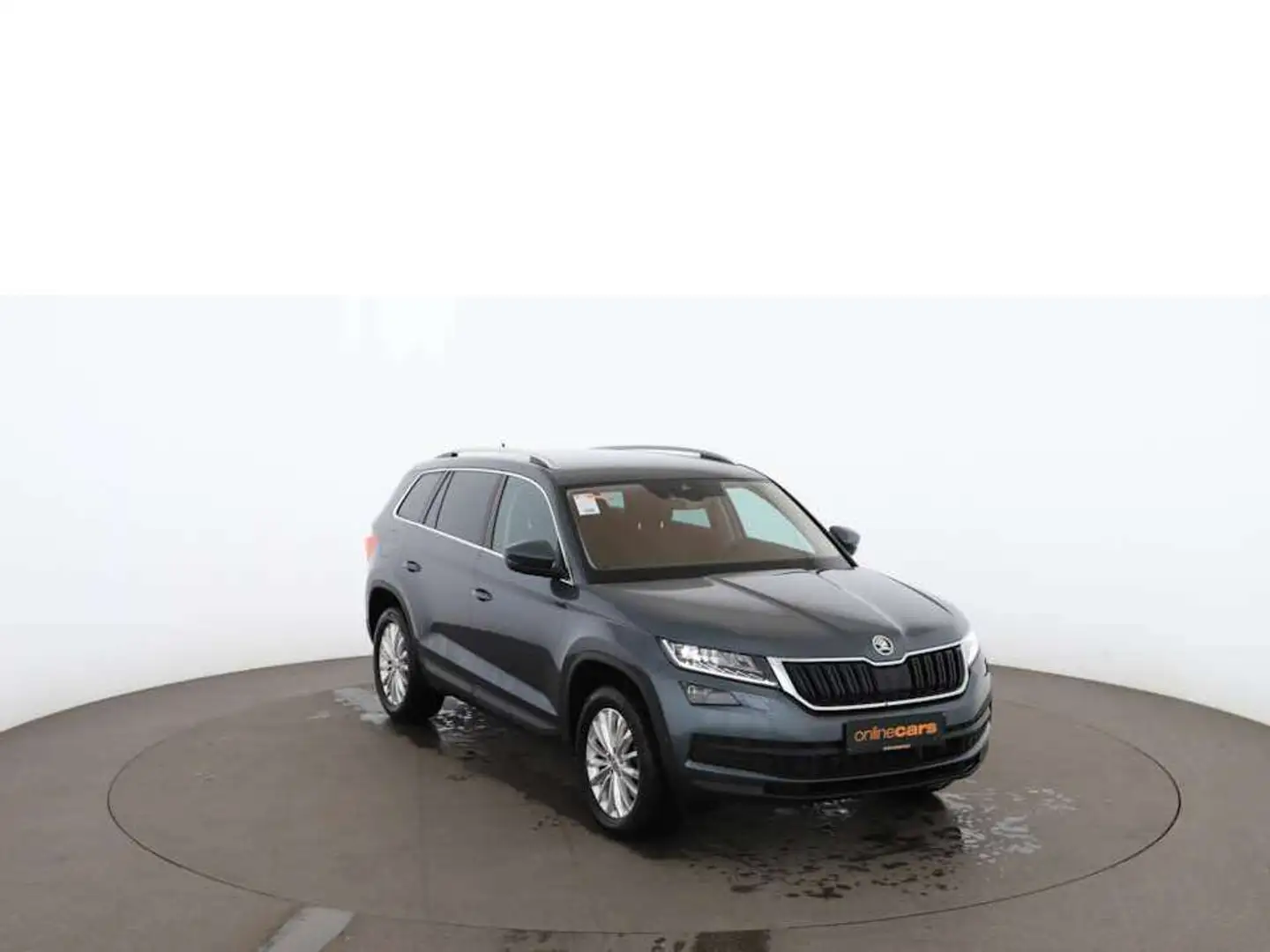 Vehicle image, number 6