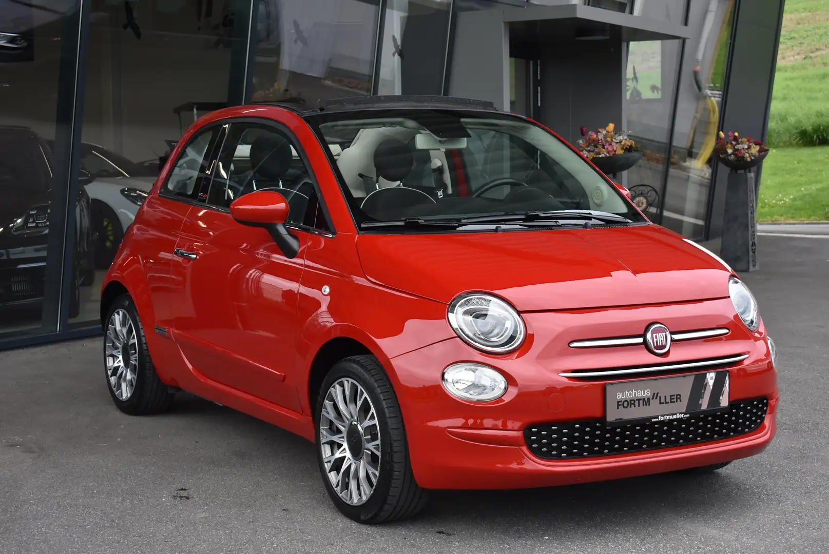 Vehicle image, number 3