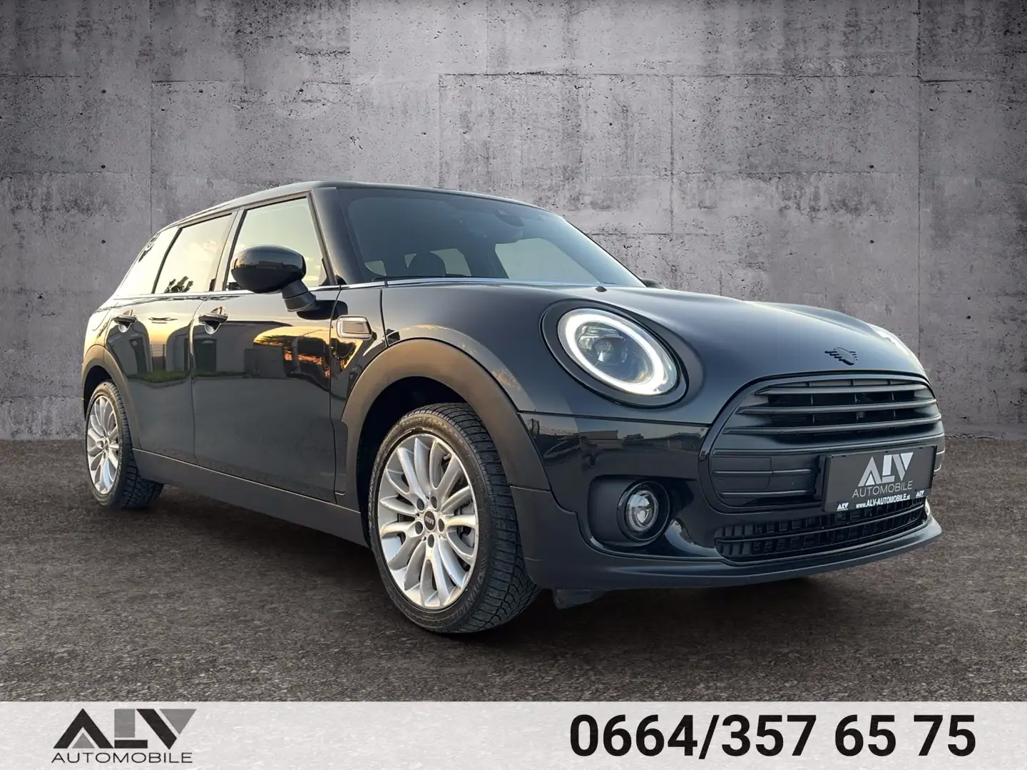 Vehicle image, number 1