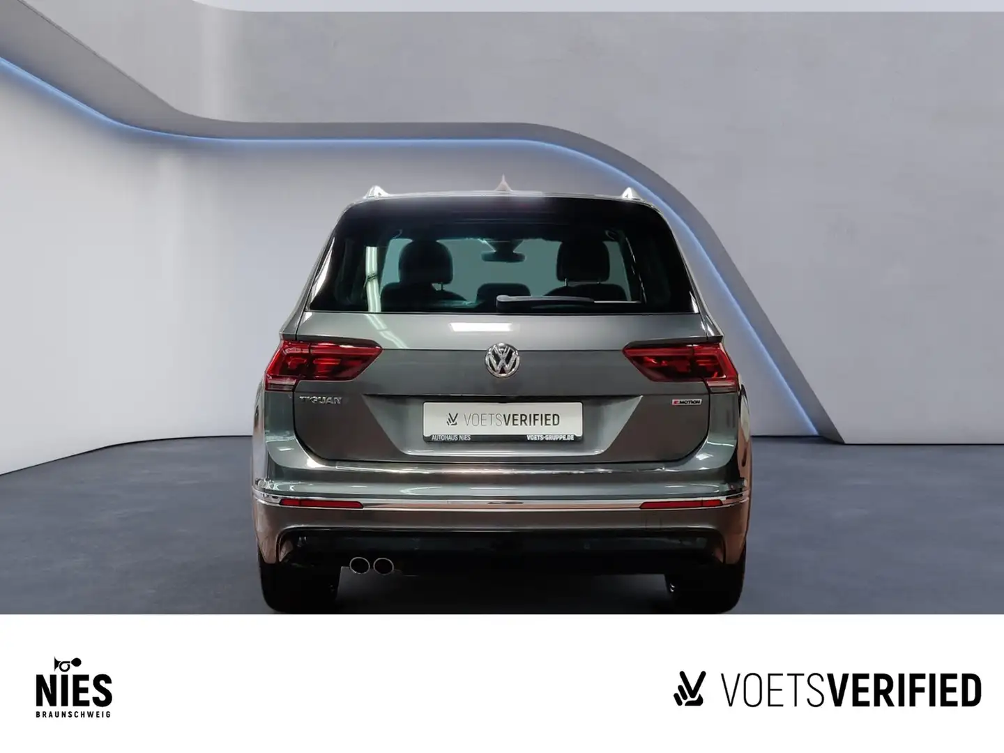 Vehicle image, number 4