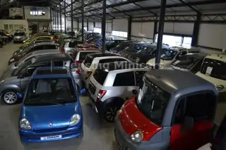 Vehicle image thumbnail, number 13