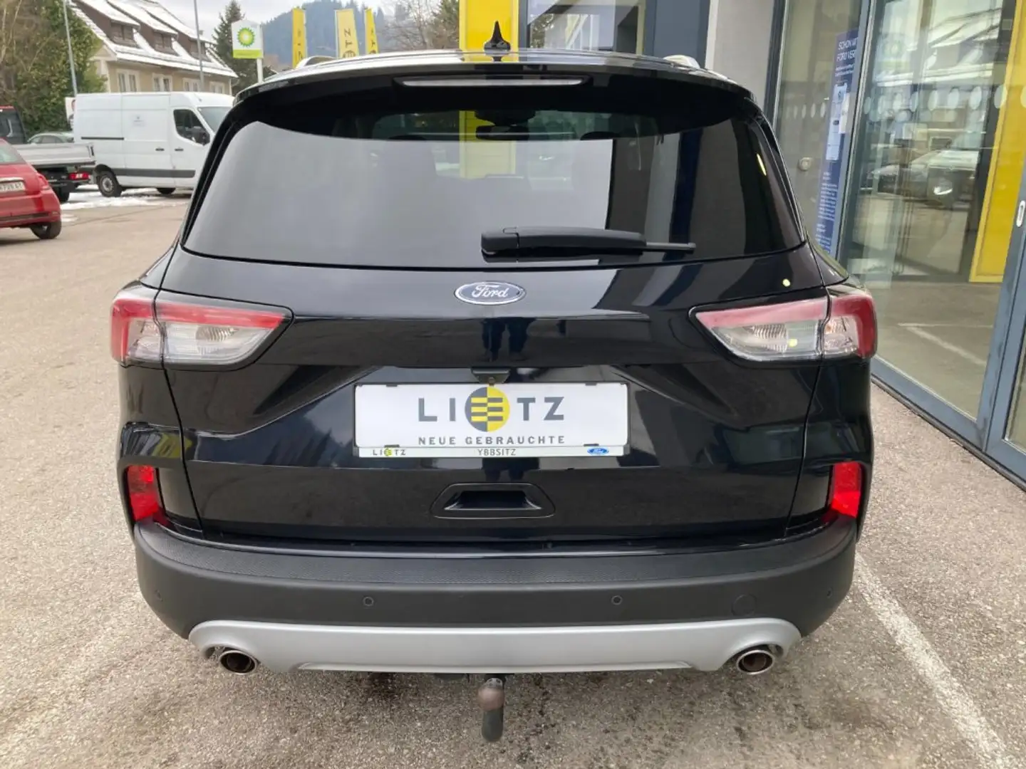 Vehicle image, number 5
