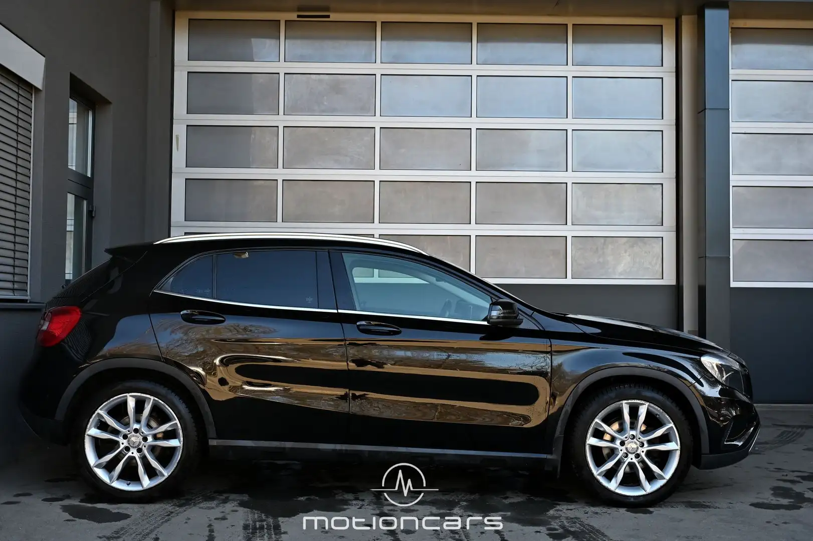 Vehicle image, number 5