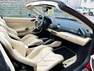 Vehicle image thumbnail, number 8