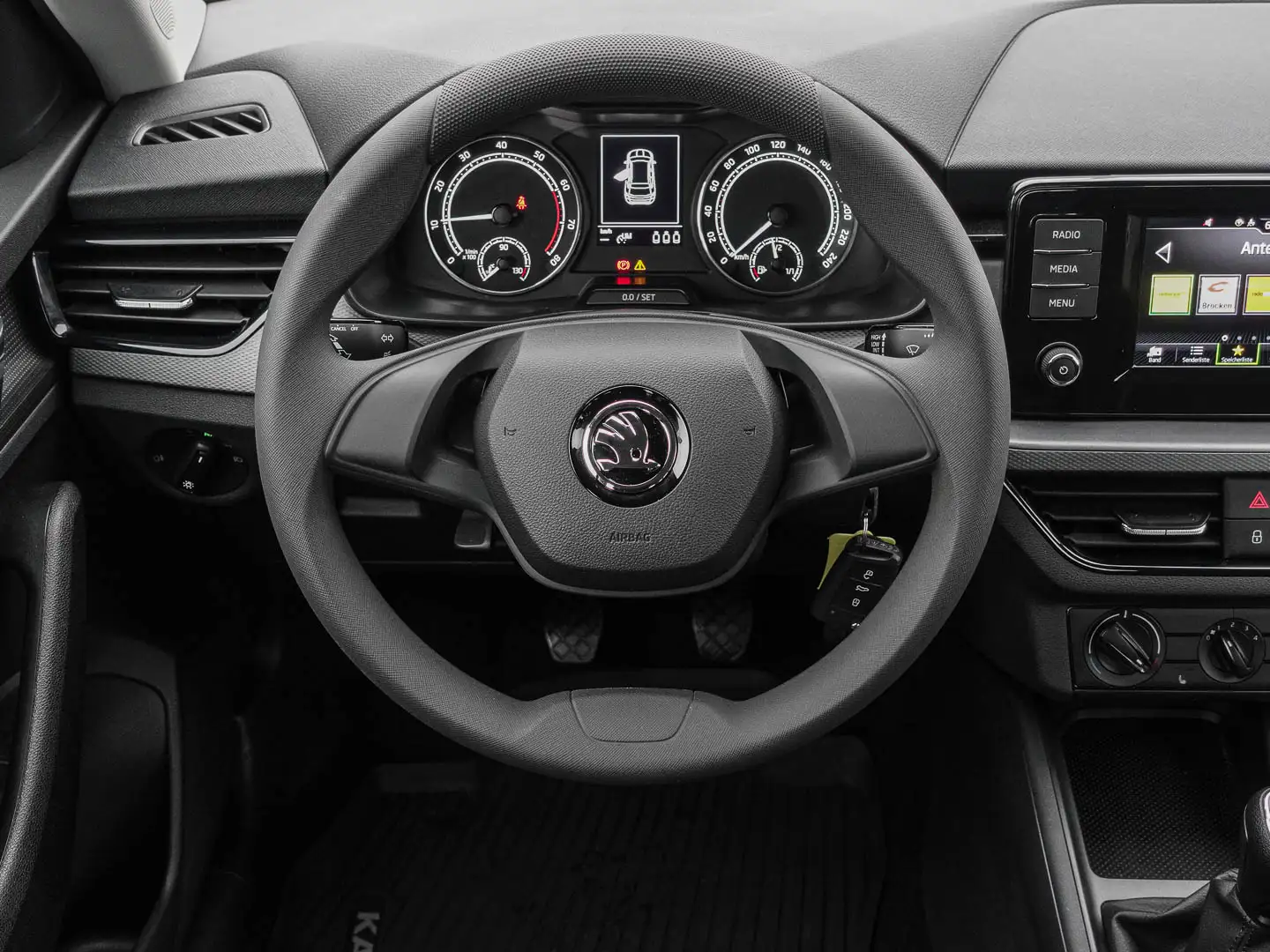 Vehicle image, number 10