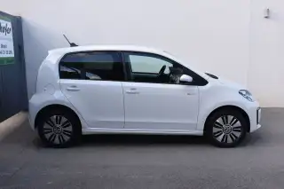 Vehicle image thumbnail, number 3