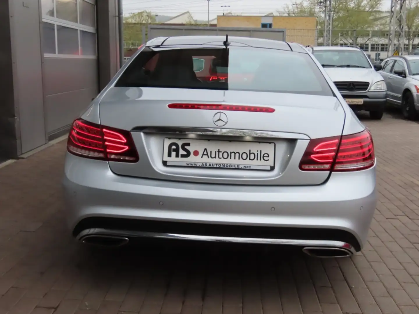 Vehicle image, number 5